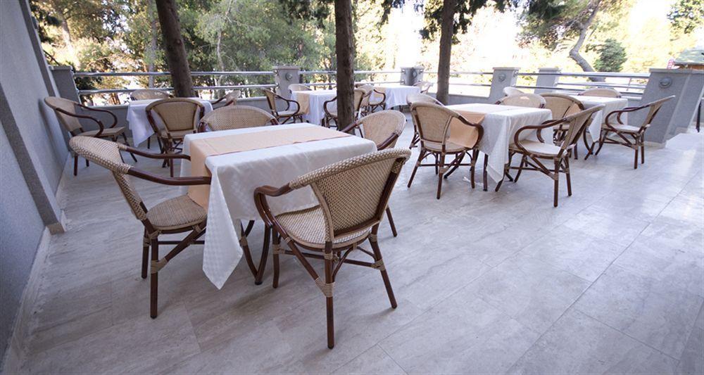 Villa Antivari Bar Restaurant photo